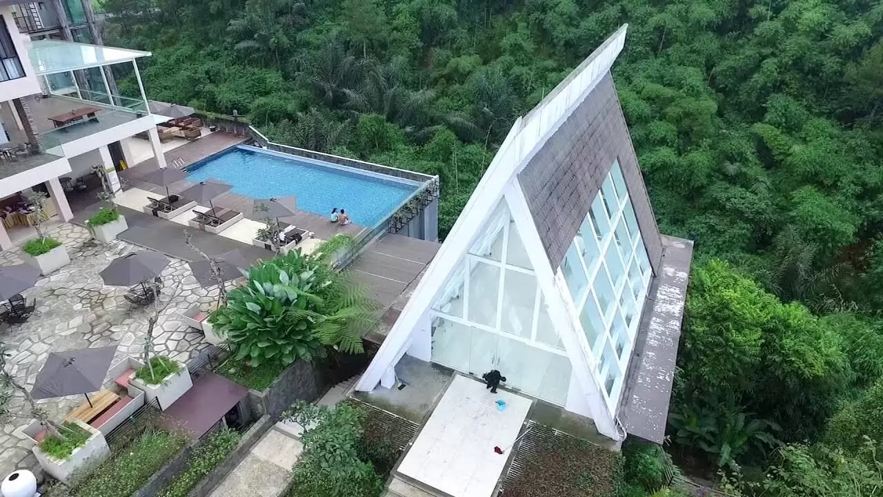 resort dan villa terbaik di bandung